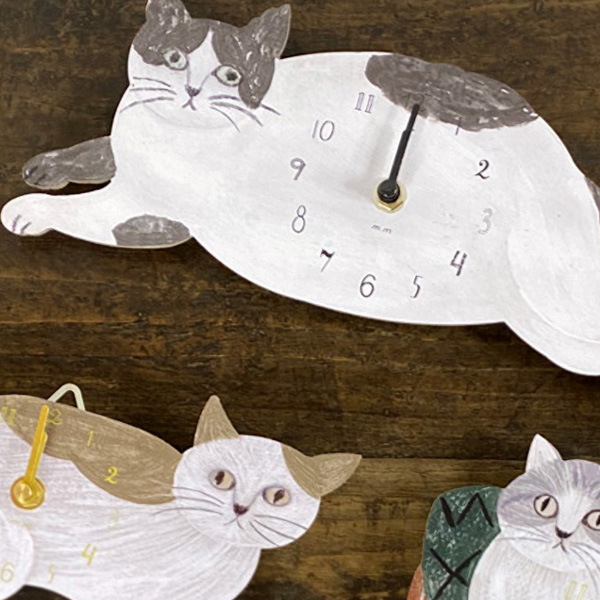 松尾ミユキ diecut clock(ダイカットクロック)　壁掛け時計 北欧風 おしゃれ 木製 オシャレ 猫グッズ 雑貨 プレゼント 女性 柄 ネコ ねこ かわいい 掛時計