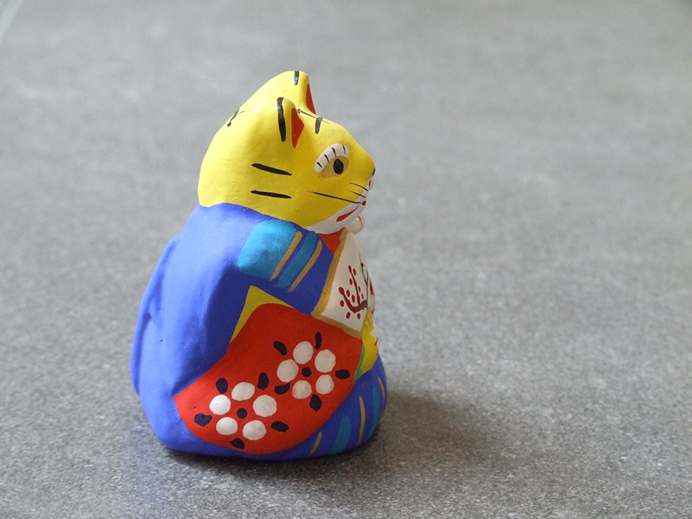 郷土玩具　古作　新潟　三条土人形　太鼓持ち　招き猫　ネコ　民芸　縁起物　オブジェ 郷土玩具 民藝 福島県 工房千想 招き猫 小 金 縁起物 置物 開運