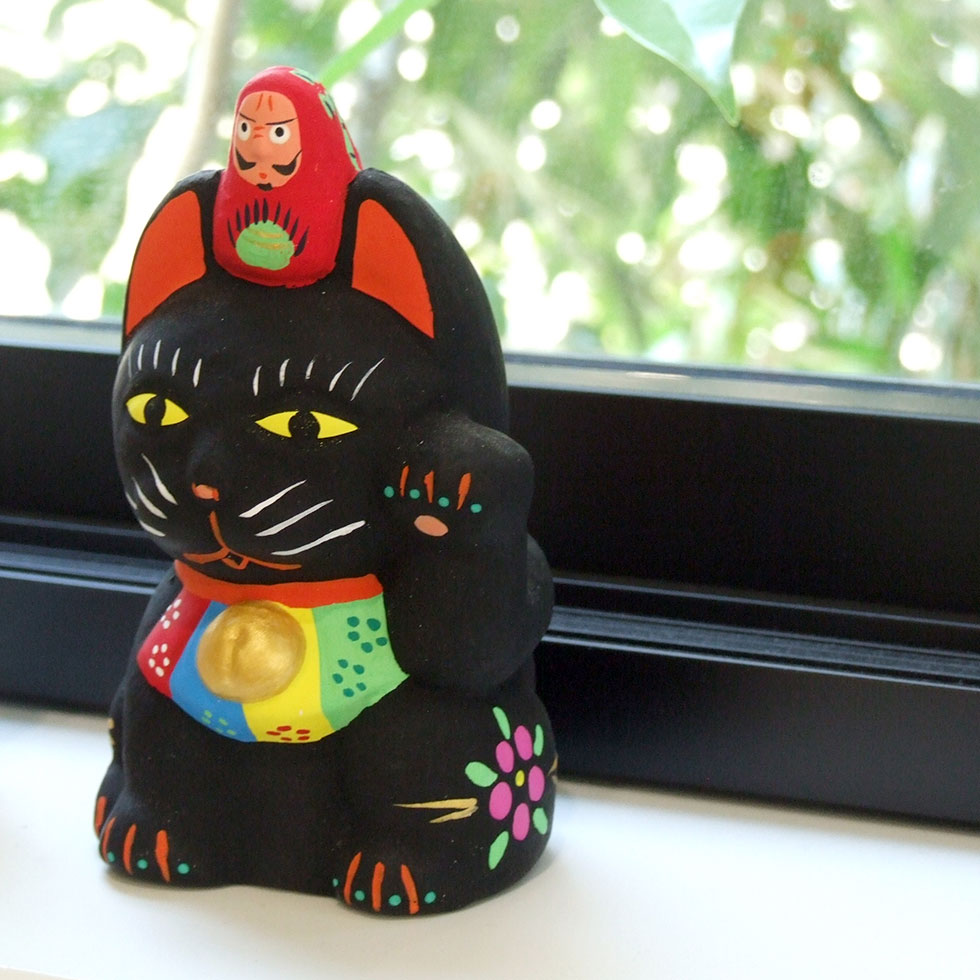 郷土玩具「小幡人形（招猫）」【 送料確認用出品 】 Amazon | 郷土玩具「小幡人形（招猫）小」 | 民芸品 | おもちゃ