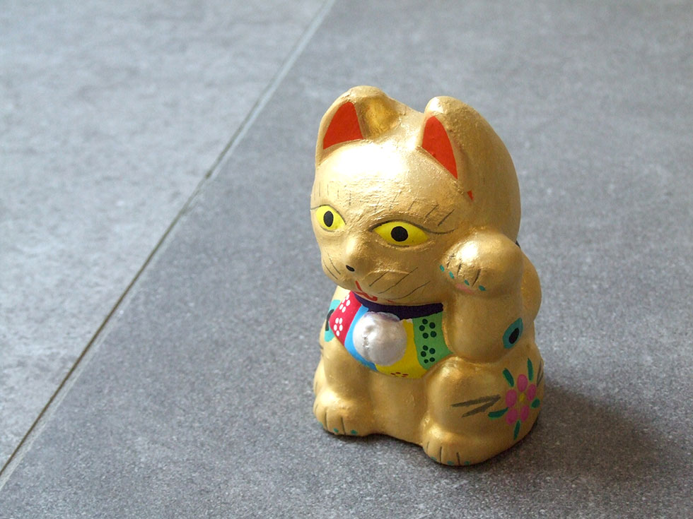 時代物　民芸　招き猫　郷土玩具　縁起物 郷土玩具 民藝 福島県 工房千想 招き猫 中 金 縁起物 置物 開運 厄除け