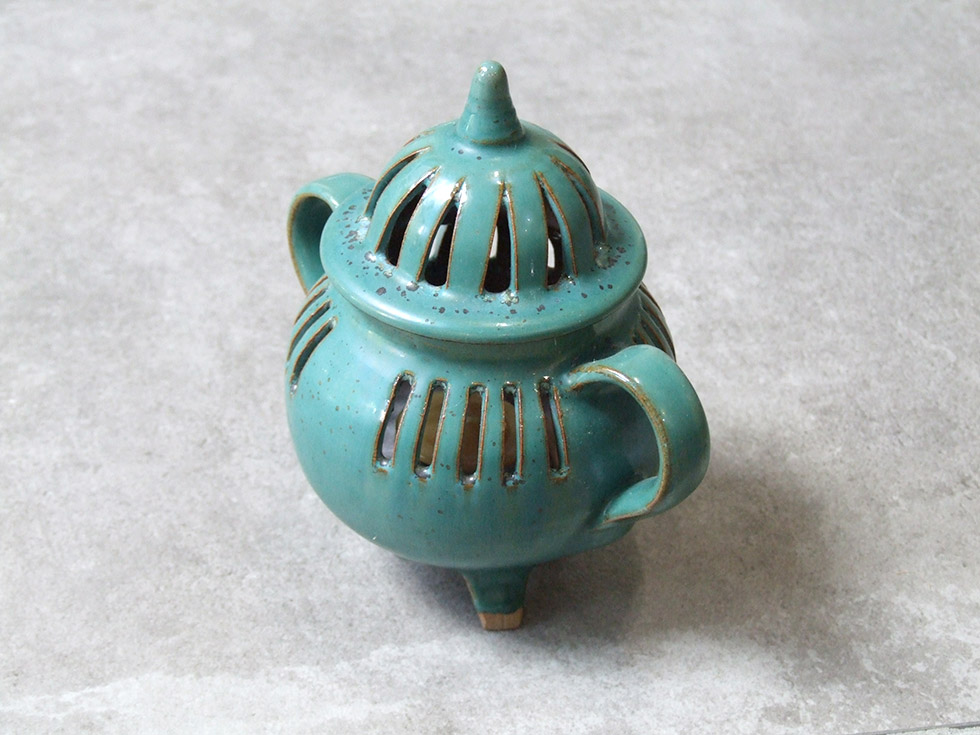 鳥取の民藝 牛ノ戸焼窯元 香炉 緑 : おまめ - 通販 - Yahoo!ショッピング