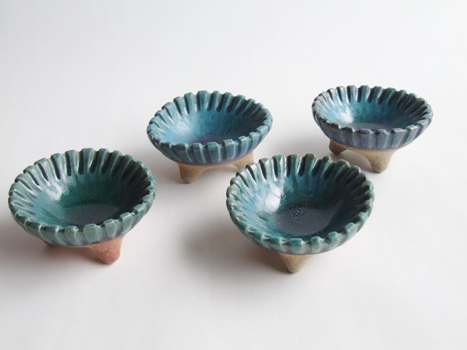 やちむん 民藝 読谷山焼 北窯 與那原正守 三つ足小鉢 豆皿 小皿