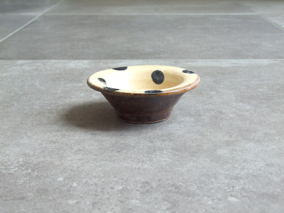 お値下げ　沖縄　やちむん焼　グルクン小鉢　4個セット yachimun724-4.jpg