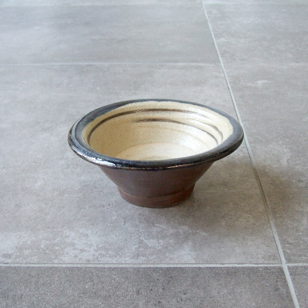 宮城陶器　やちむん　6寸鉢 宮城陶器 八角鉢 6寸 青磁釉 – 雨晴/AMAHARE