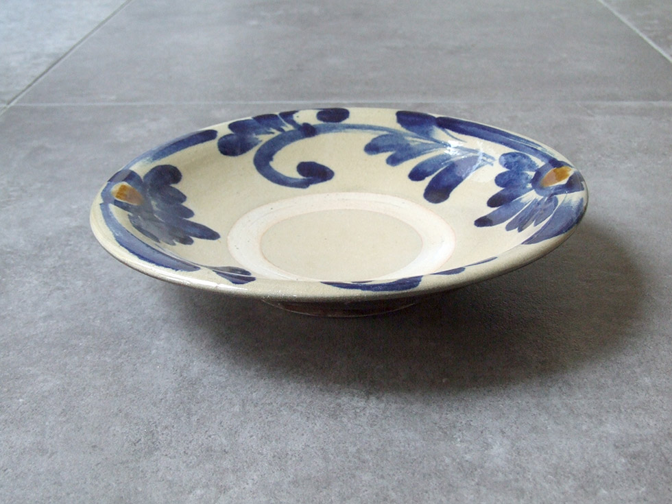 やちむん 民藝 読谷山焼 北窯 宮城正享 8寸皿 中皿 重 コバルト 唐草