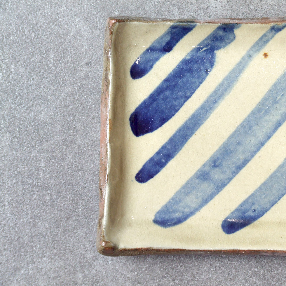 やちむん 民藝 読谷山焼 北窯 宮城正享 5寸×6寸角皿 プレート 呉須 線