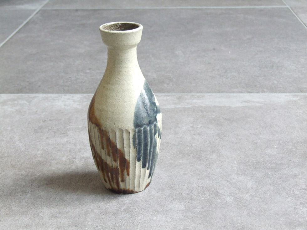 やちむん 民藝 東焼東窯 榮一工房徳利 呉須に飴 鎬 : おまめ - 通販