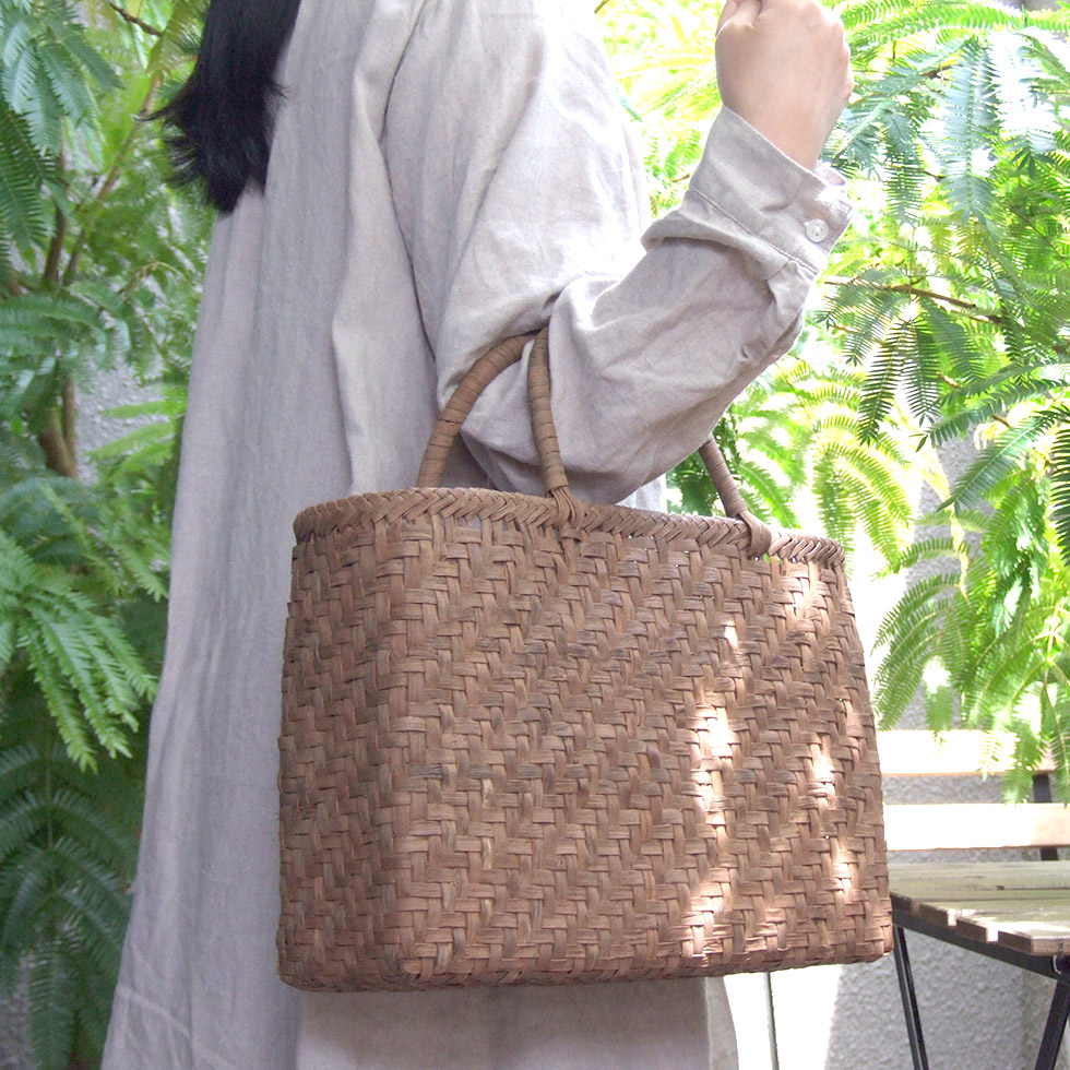 純国産 籠作家悠帆さん作 山葡萄かごバッグ 網代編み 大 : おまめ