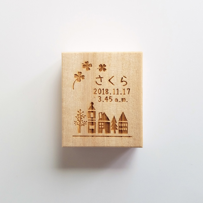名入れへその緒入れ（桐箱、へその緒ケース）