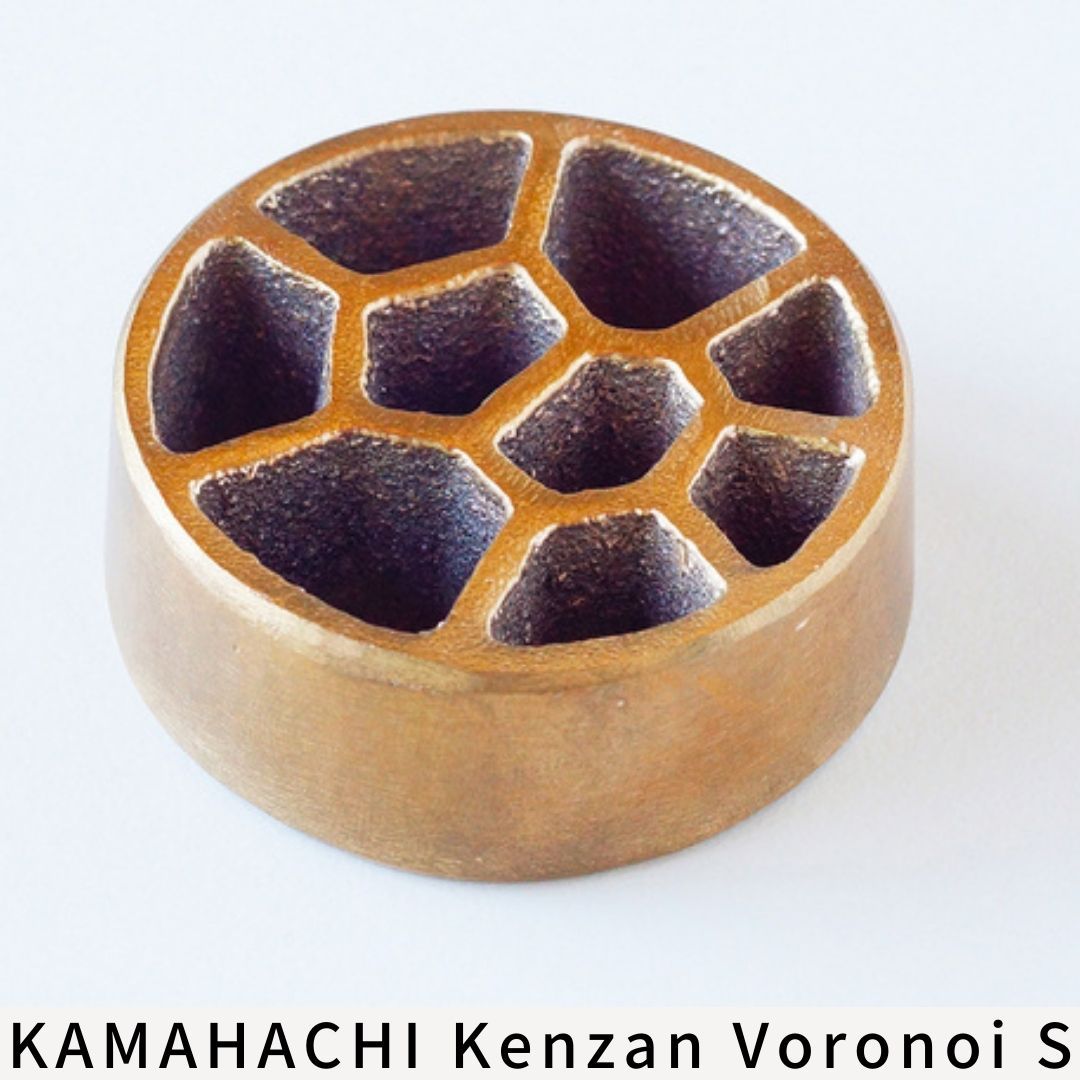 針のない剣山 登録第6606092号 花にも人にも優しい贈り物 : おなまえ