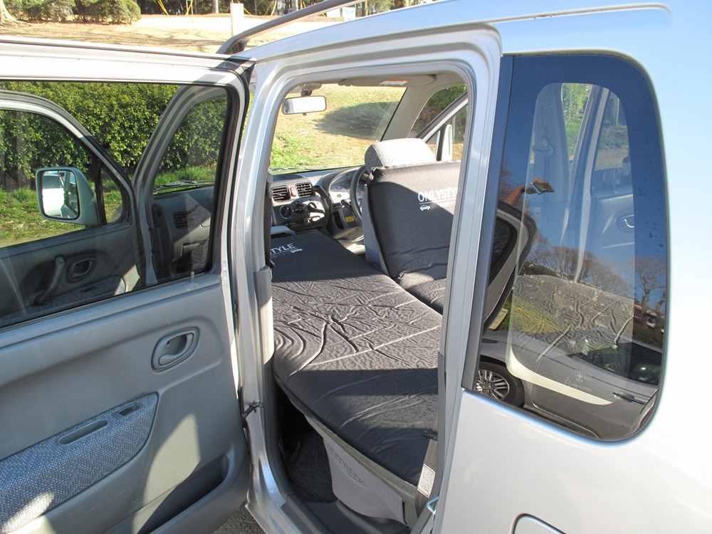 車中泊マットならオンリースタイル『車中泊専用マット 標準