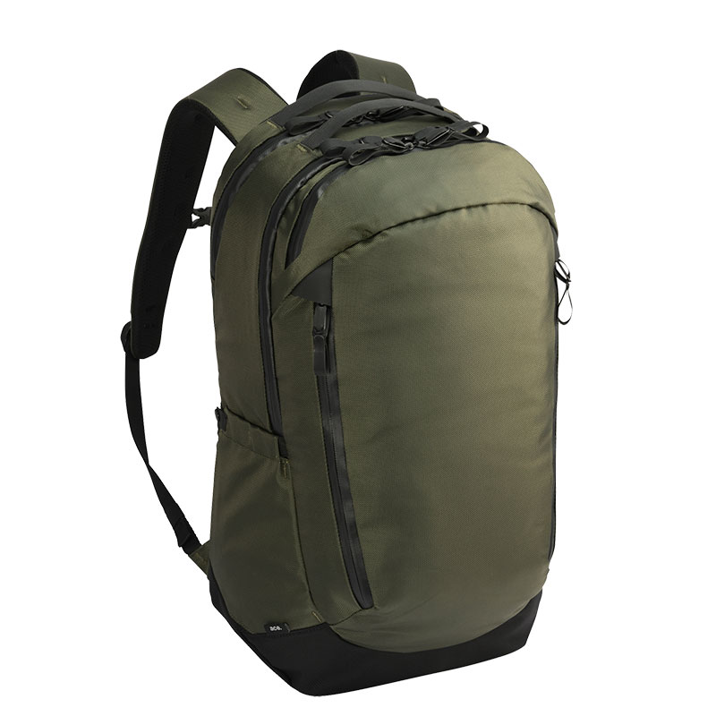 【極美品級】✨aceビジネスリュックB4　撥水軽量 定価28600円10％OFF ace. GENE LABEL エースジーン ACEGENE ビジネスリュック B4 15.6inch