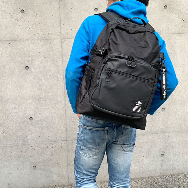 Amazon.co.jp: [アンブロ] TONEYリュック 31L 通学 通勤(70202