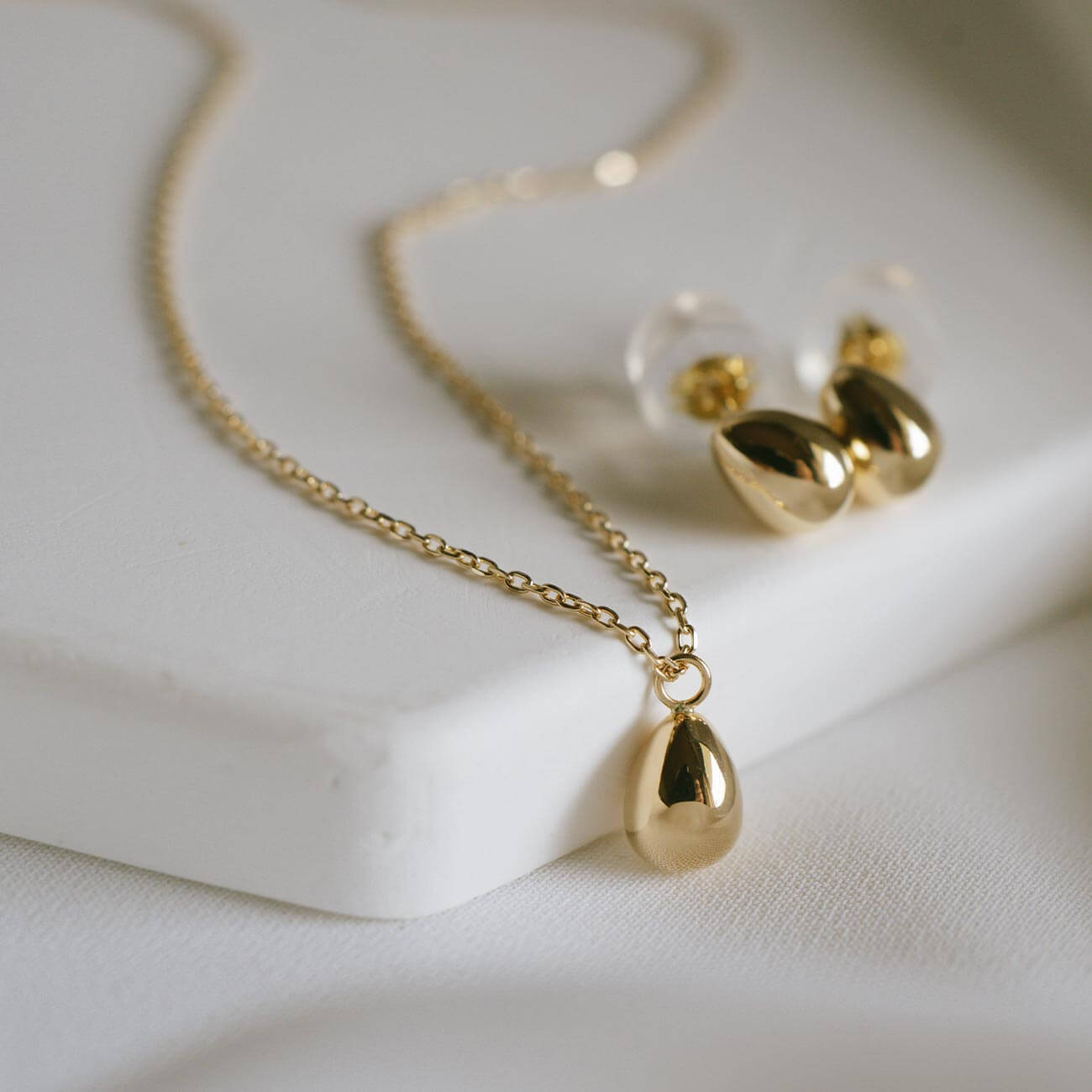 爆買 ドラマ 衣装協力 18金 ネックレス 18k シンプル ネックレス チェーン イエローゴールド 【MOLLICA モリカ】 金属アレルギー 対応 ジュエリー ネックの画像