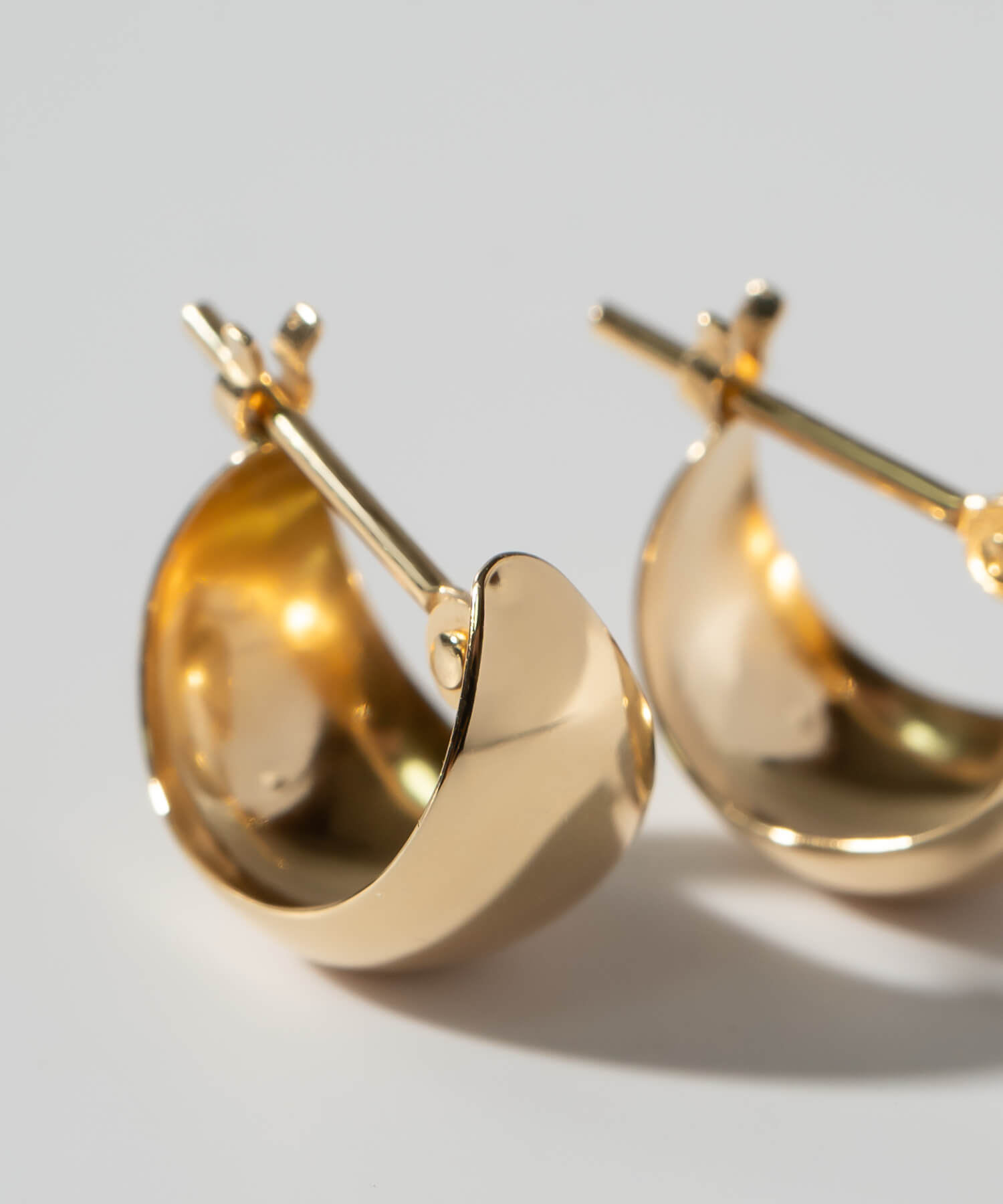 Ops. ピアス 18k 18金 フープ フープピアス シンプル ラウンド