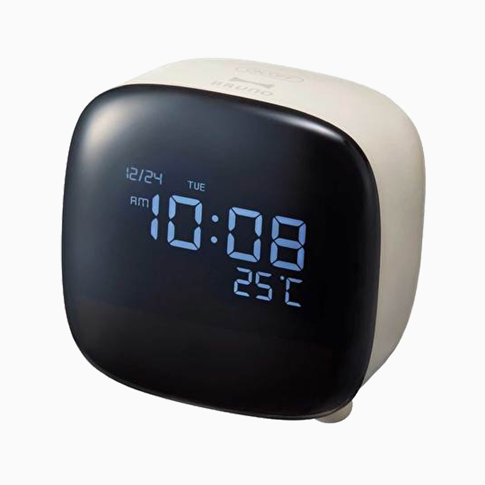 BRUNO ナイトライトクロック ブルーノ 置時計 BCA029 目覚まし時計 卓上 USB充電式 アラーム 選べる2色 おしゃれ 時計 クロック スヌーズ 日付表示 デジタル | BRUNO | 01