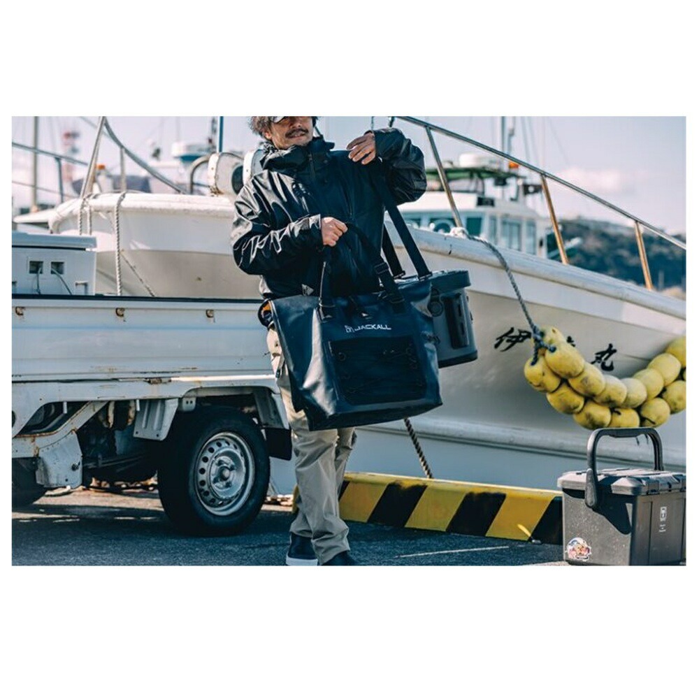 ジャッカル ウォータープルーフトートバッグ ブラック Lサイズ(jackall