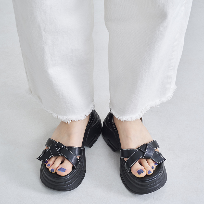 美品＊NIKEナイキ＊アシンメトリーとメッシュスリットが可愛いテニスドレスM NIKE ナイキ スニーカー レディース 靴 シューズ ローカット WS