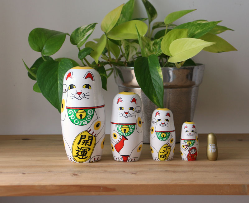 マトリョーシカ　招き猫 ラッキーキャット | 招き猫のマトリョーシカ | BRANDS,MIDORI