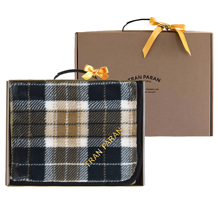 お名前刺繍ギフト) ひざ掛け ミルクマイヤー ブランケット ※ラッピング