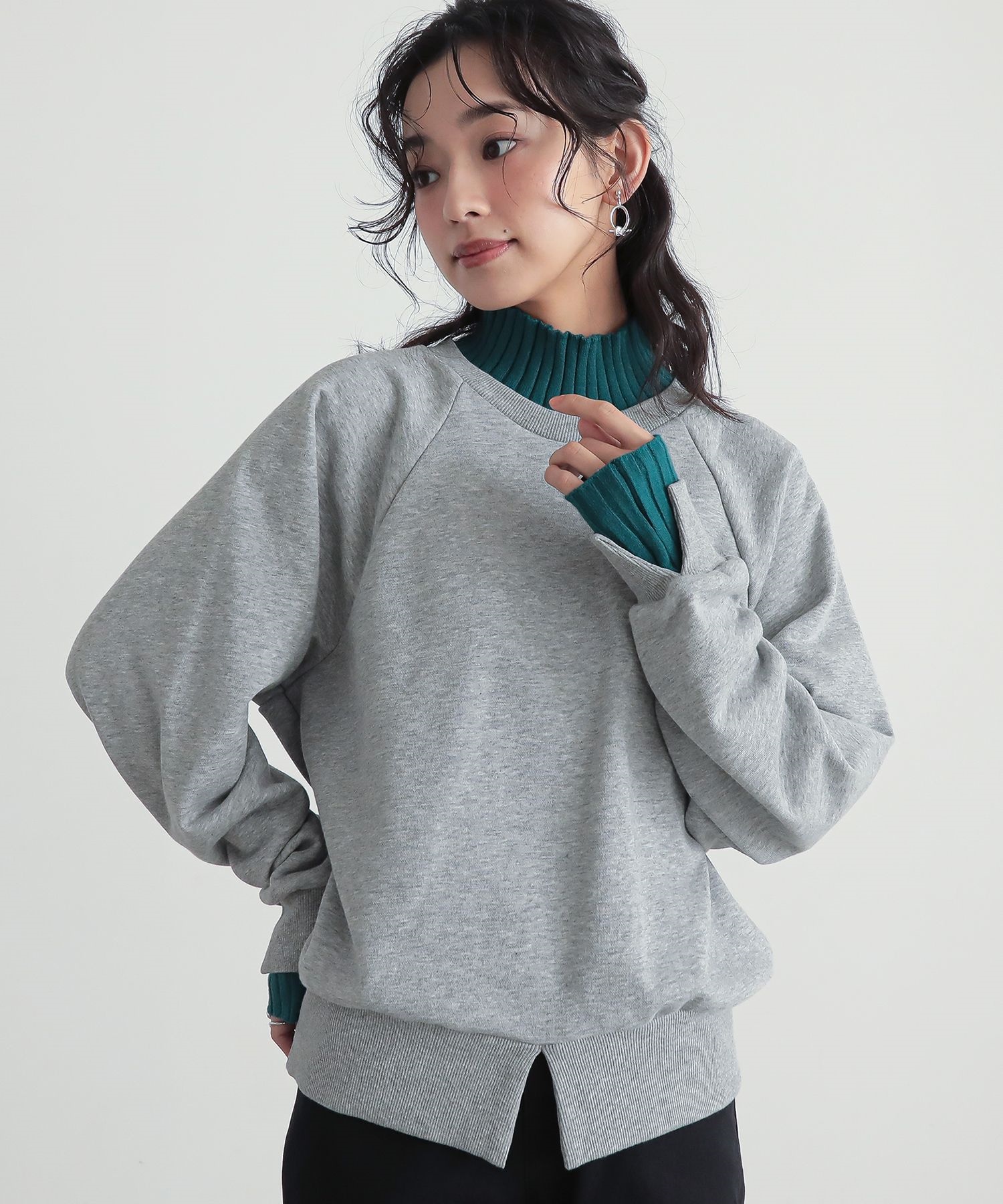 naptime刺繍グレーラグランスリーブトレーナー naptime トレーナー グレー ラグランスリーブ