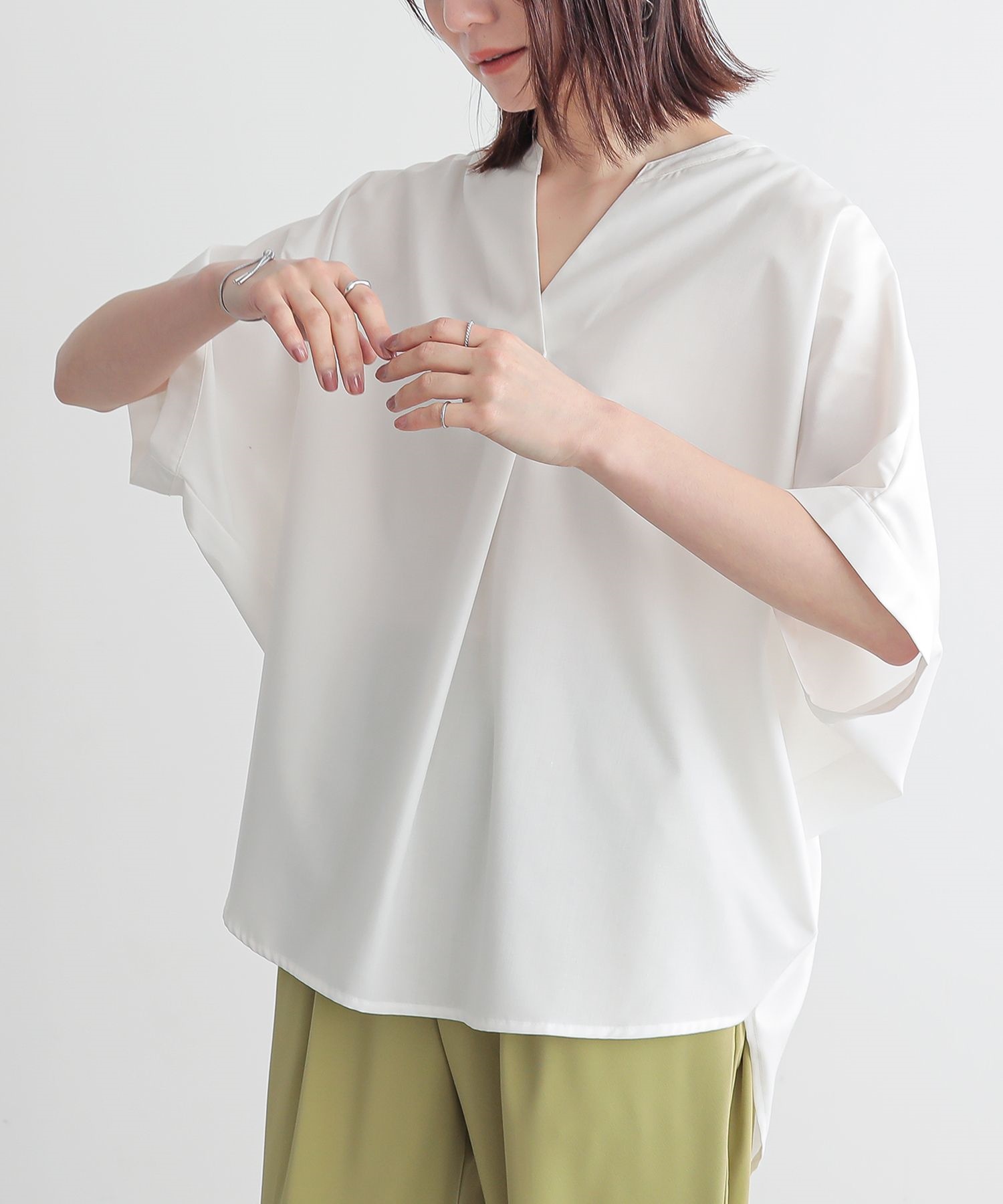 マカ42 超美品 プリーツプリーズ 半袖トップス ホワイト サイズ3 楽天市場】pleats please（Tシャツ・カットソー｜トップス