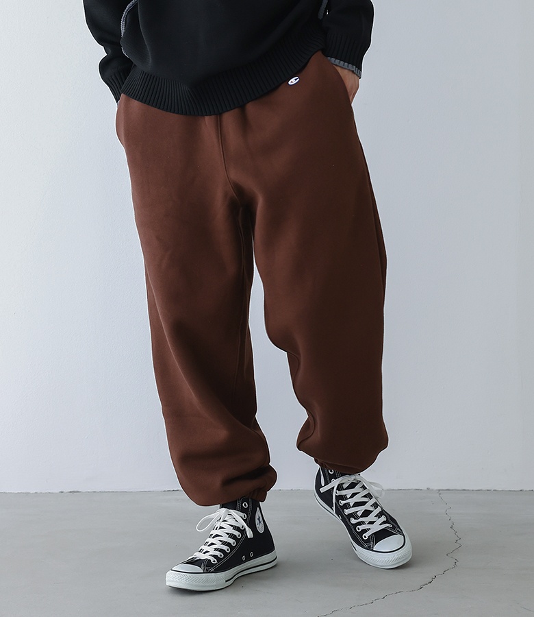 Champion×beams チャンピオン サルエルスウェットパンツ スウェットパンツは〈Champion × BEAMS〉の別注で決まり