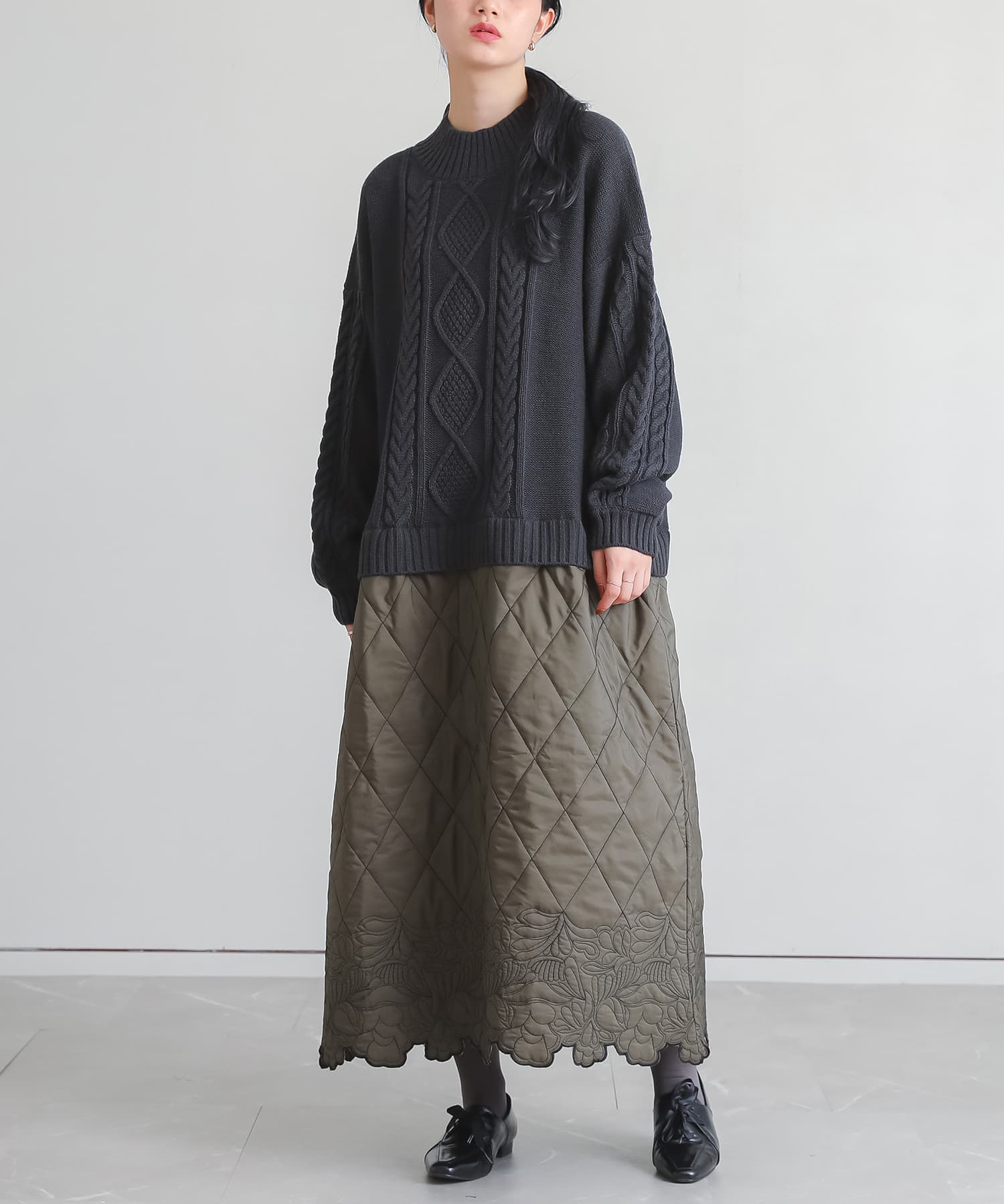 ＜冬新作＞【送料無料】『ケーブルニットキルティングドッキングワンピース』【メール便不可】【40】[ワンピース 長袖 レディース ドレス ロングワンピース 刺繍 ケーブルニット キルティング 中綿 ドッキング 秋 冬] osharewalker（オシャレウォーカー） ワンピース 長袖 レディース