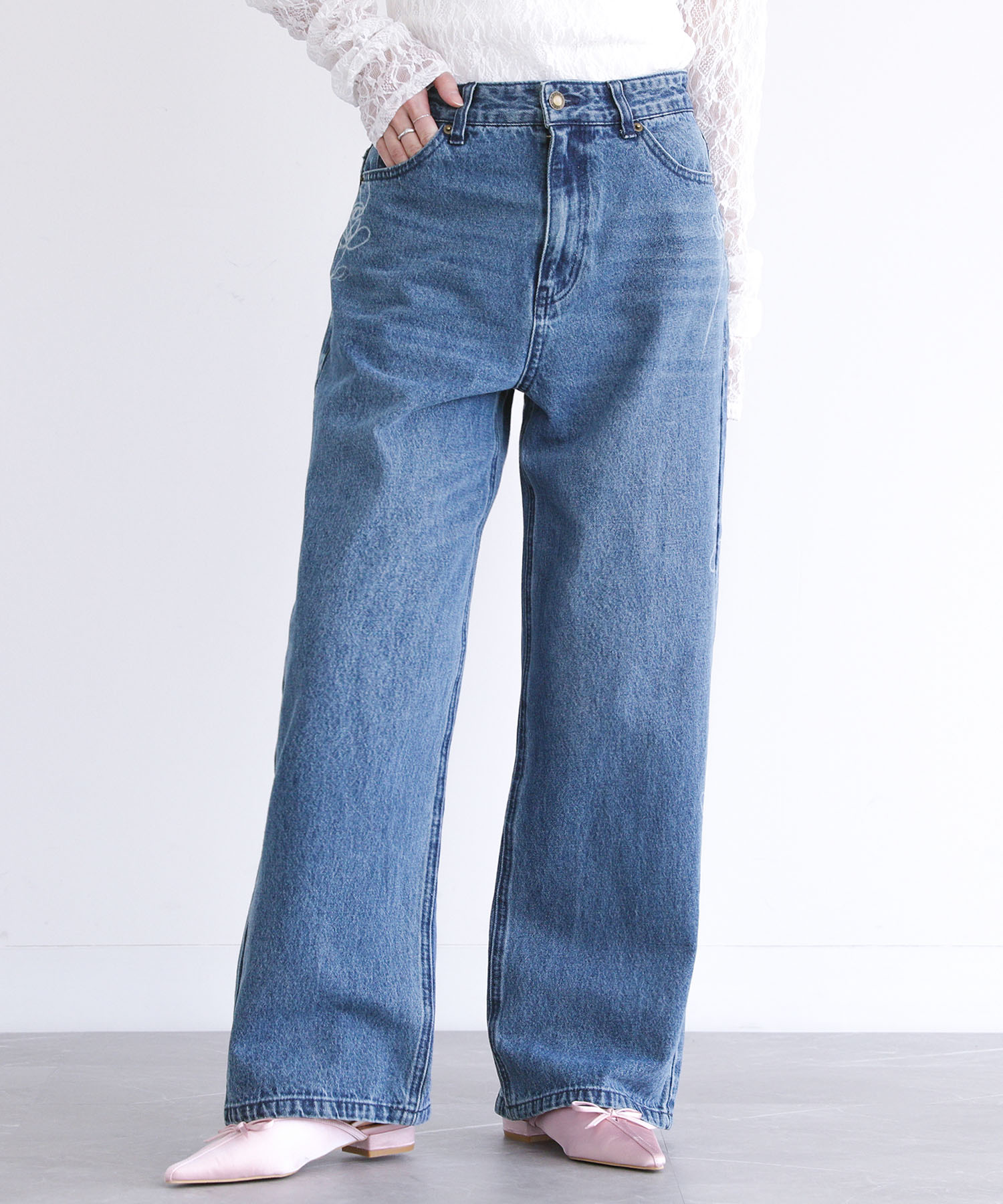 デニム レディース ボトムス パンツ ロング丈 ワイド ストレート ジーンズ 綿100％ 花柄 50代 春 夏 秋 冬 「メール便不可」「20」 | osharewalker | 01