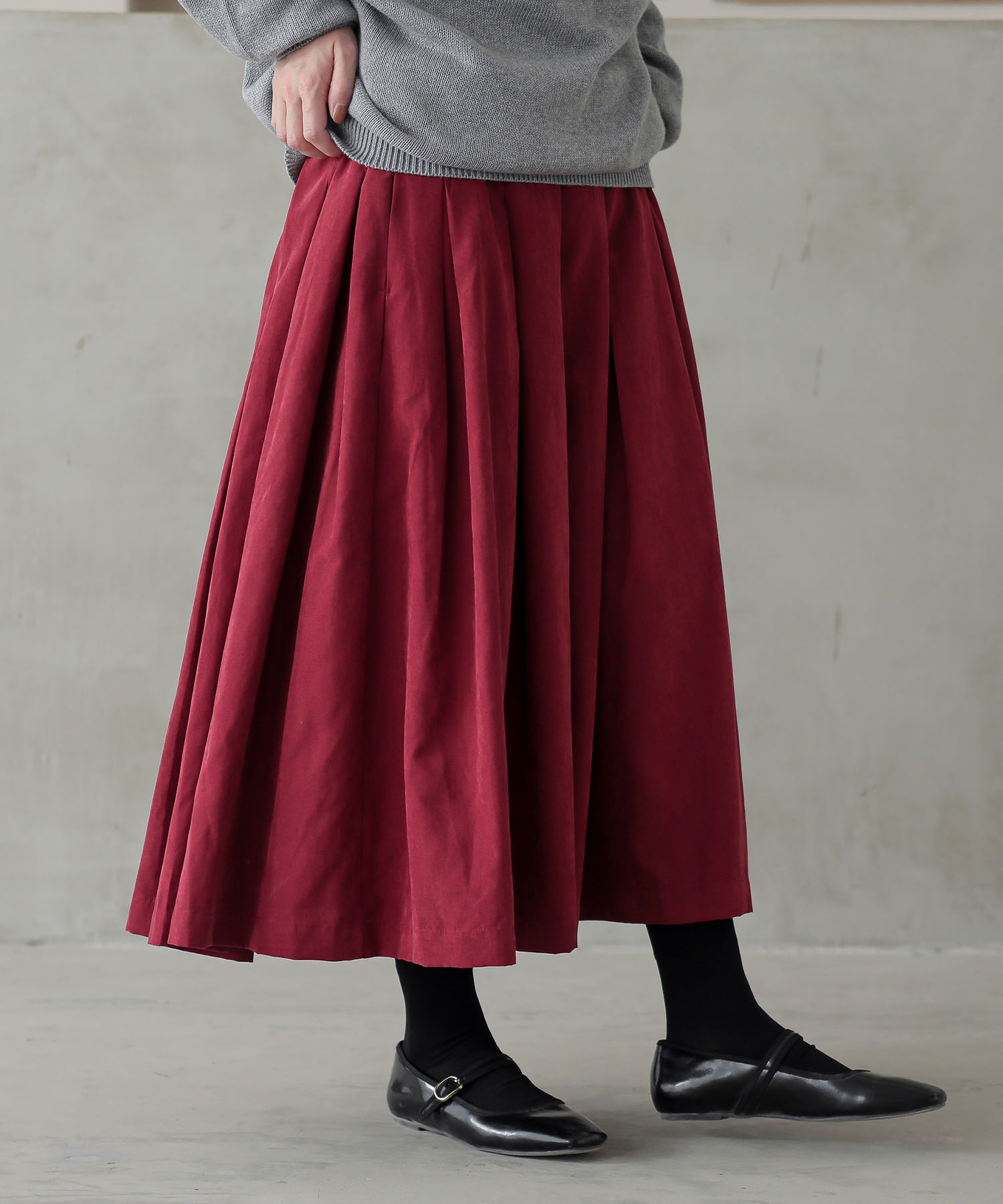 saqui スリット入りスカート　ボルドー　36サイズ saqui スリット入りスカート ボルドー 36サイズ