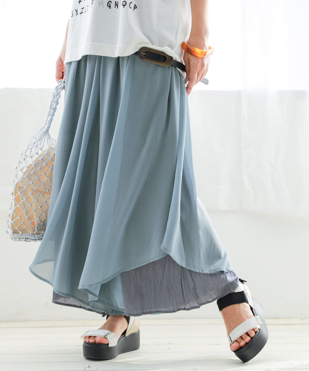 新品同様 ワイドパンツ レディース ロング丈 ボトムス シフォン 楊柳 バイカラー 配色 重ね着風 異素材レイヤード風フレアパンツ メール便不可 Dprd Jatimprov Go Id