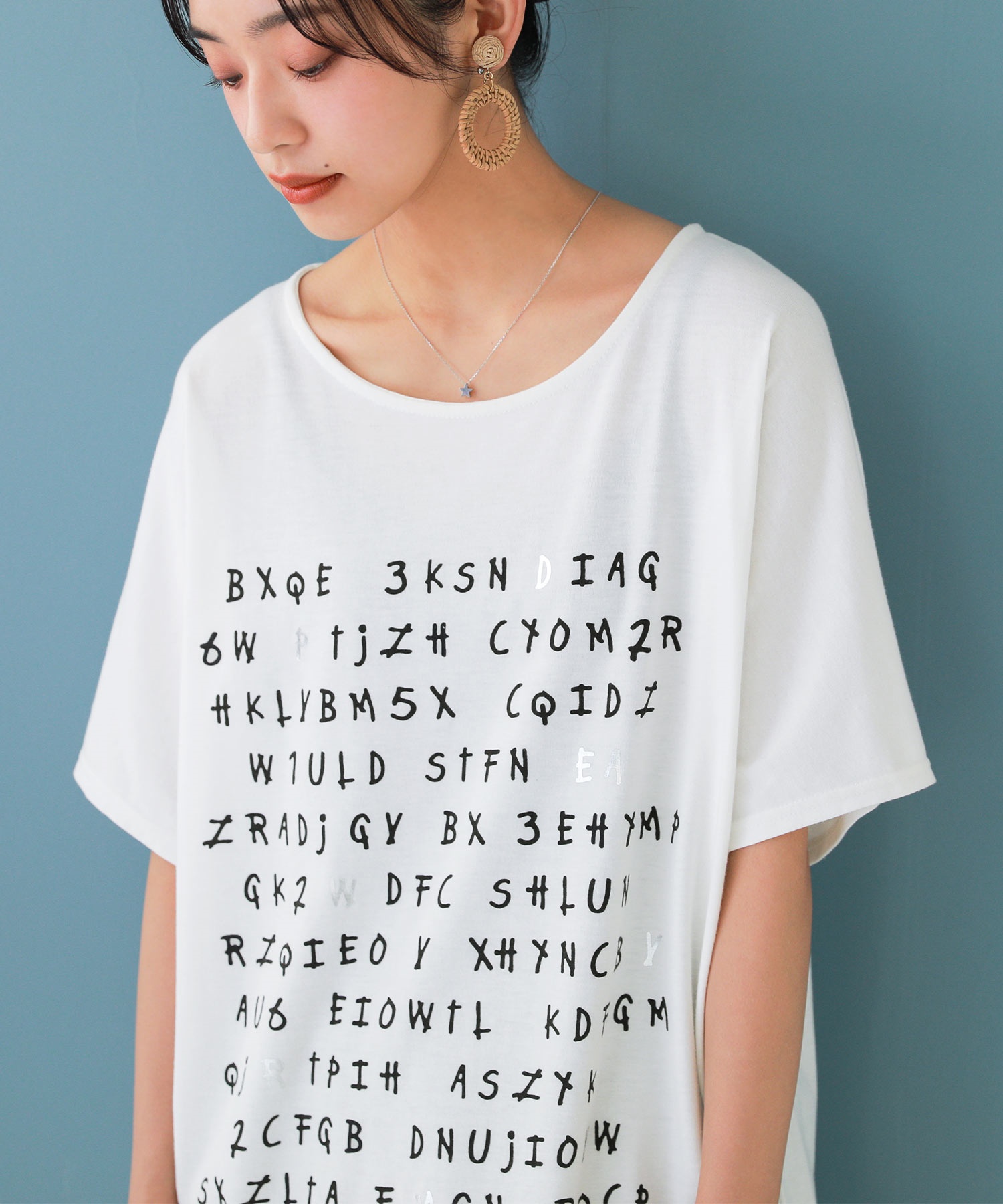 Tシャツ レディース 春夏 トップス カットソー 半袖 五分袖 ロゴT 英字プリント 箔プリント 『英字箔プリントTシャツ』※返品交換不可※※メール便可※