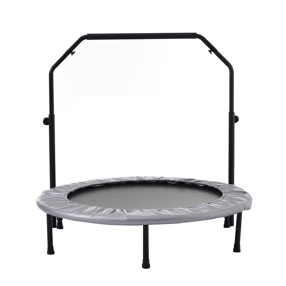 トランポリン　室内のみ使用　引き取り希望　埼玉県北部 トランポリン 室内のみ使用 引き取り希望 埼玉県北部 - メルカリ