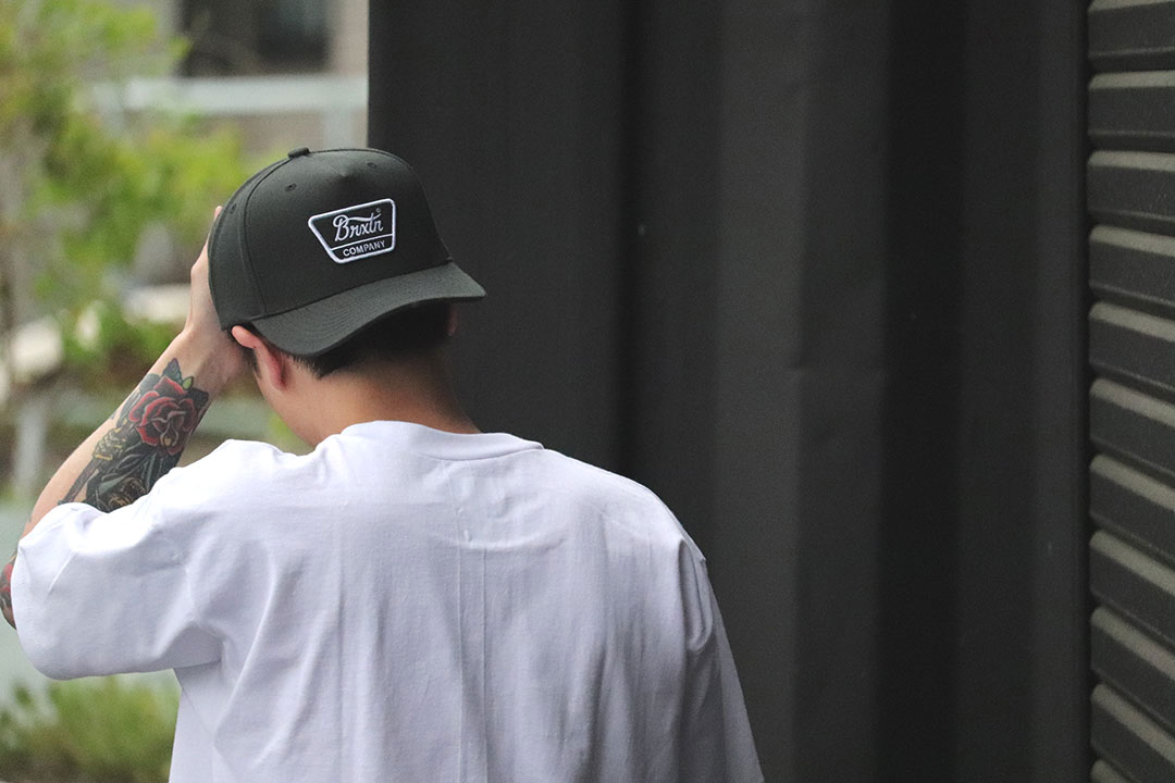 正規輸入品 ブリクストン キャップ メンズ スナップバック 刺繍 ワッペン ロゴ 黒 BRIXTON LINWOOD C NETPLUS MP SNPK | BRIXTON | 05