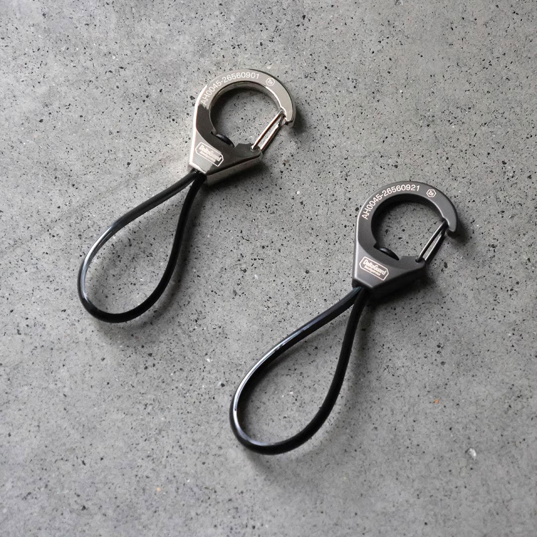 ANAheim (アナハイム) Rubber Loop Carabiner カラビナ おしゃれ メンズ レディース アウトドア 鍵 キーリング 黒 車 キー ストリート ベルト ゴムバンド | ブランド登録なし | 15