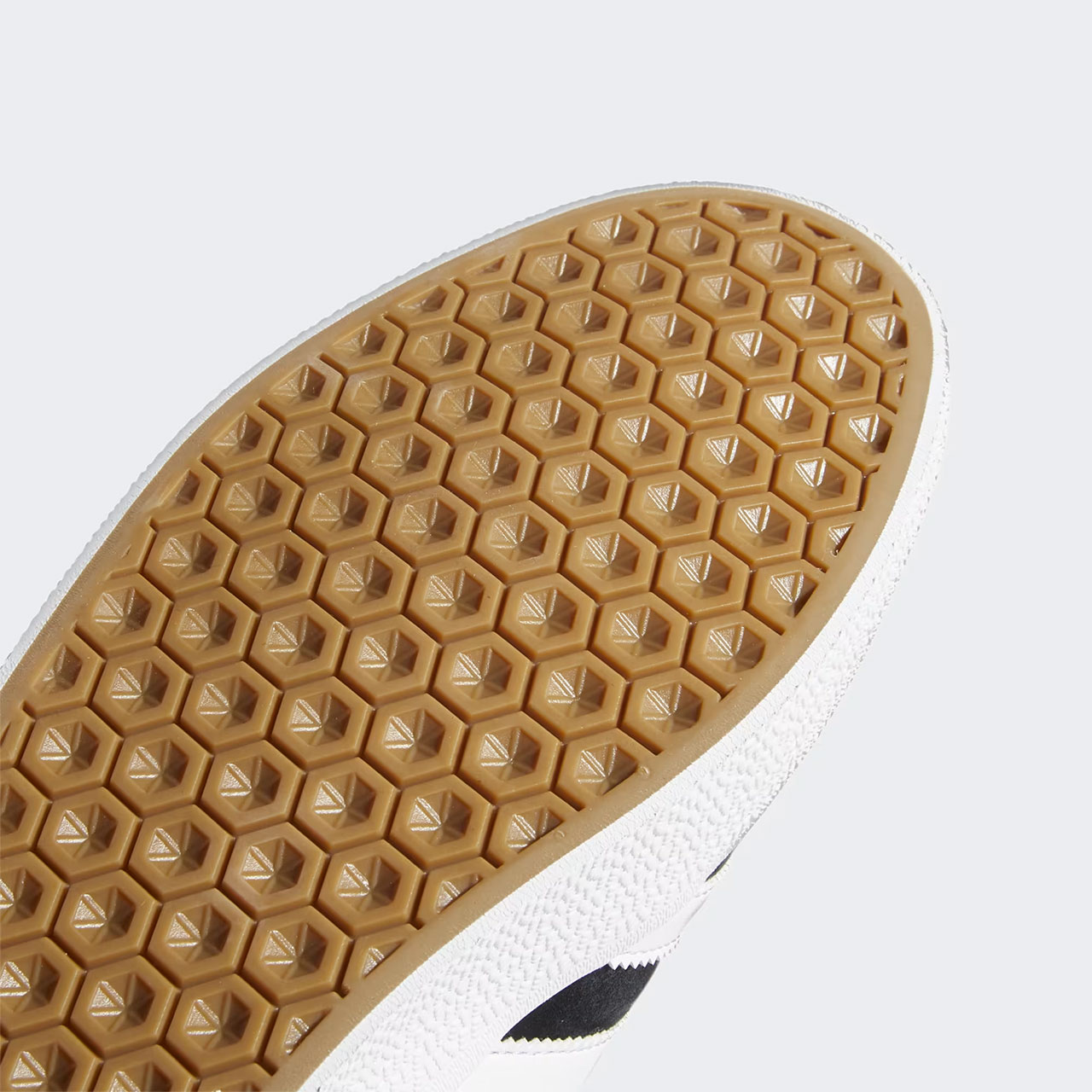GAZELLE（adidas Originals） adidas Skateboarding (アディダス
