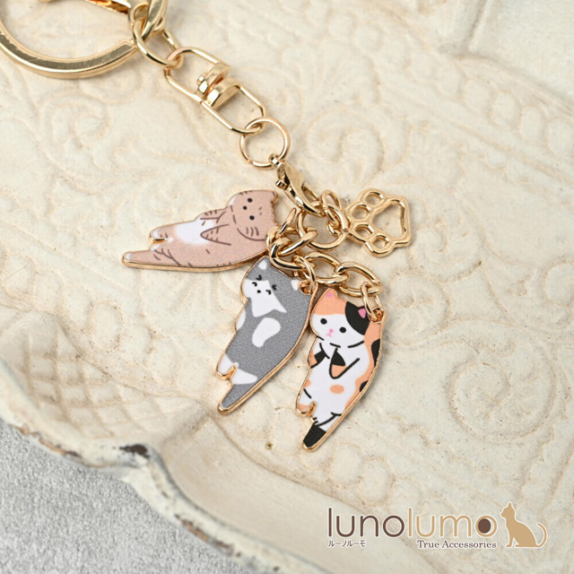 キーホルダー リング 猫 バッグチャーム 合金 樹脂 軽量 チェーン