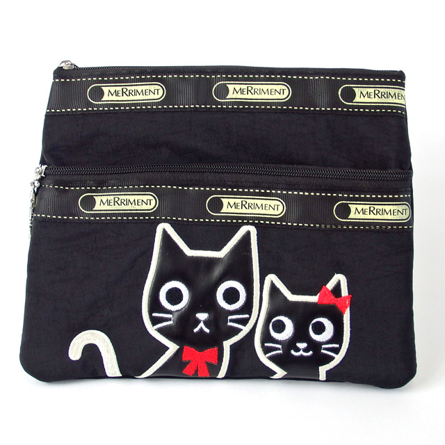 感謝価格　SALE 猫柄　猫ちゃん大集合ポーチ　パッチワーク　人気　ハンドメイド 感謝価格 SALE 猫柄 猫ちゃん大集合ポーチ パッチワーク 人気