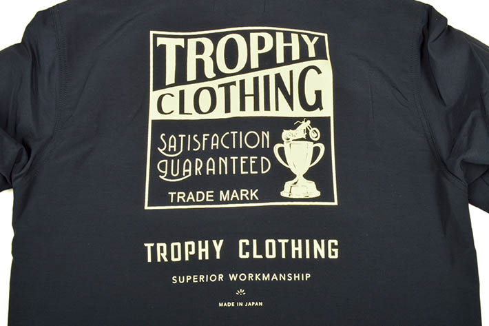 トロフィークロージング（TROPHY CLOTHING）ウォームアップジャケット
