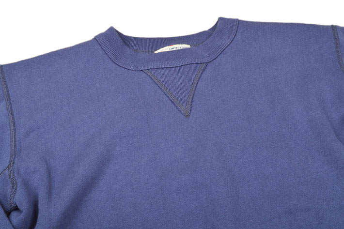 Two Moon（トゥームーン） トゥームーン（TwoMoon）丸胴 両Vスウェット