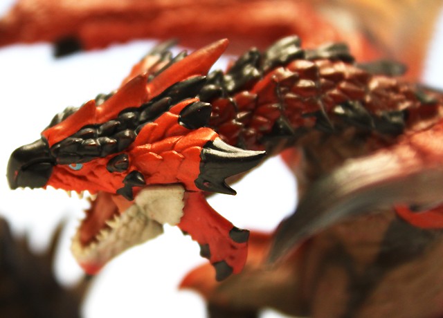モンスターハンター 組立式DXスタチューモデルモンスターズ リオレウス　フォトギャラリー