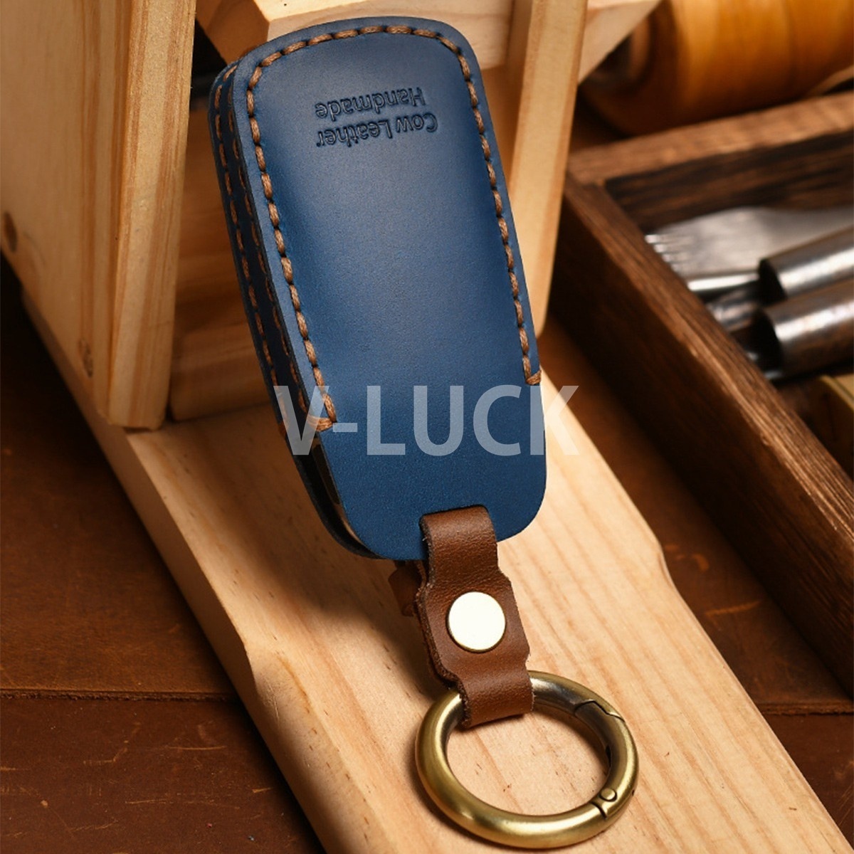 アウディ Audi スマートキーケース 本革 レザー 専用設計 キーカバー 傷防止 高級感 ハンドメイド キーホルダー アクセサリー |  | 03