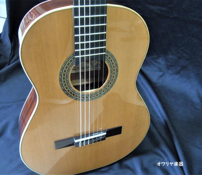 ショートスケールクラシックギター小型ギター610mm シダー単板 