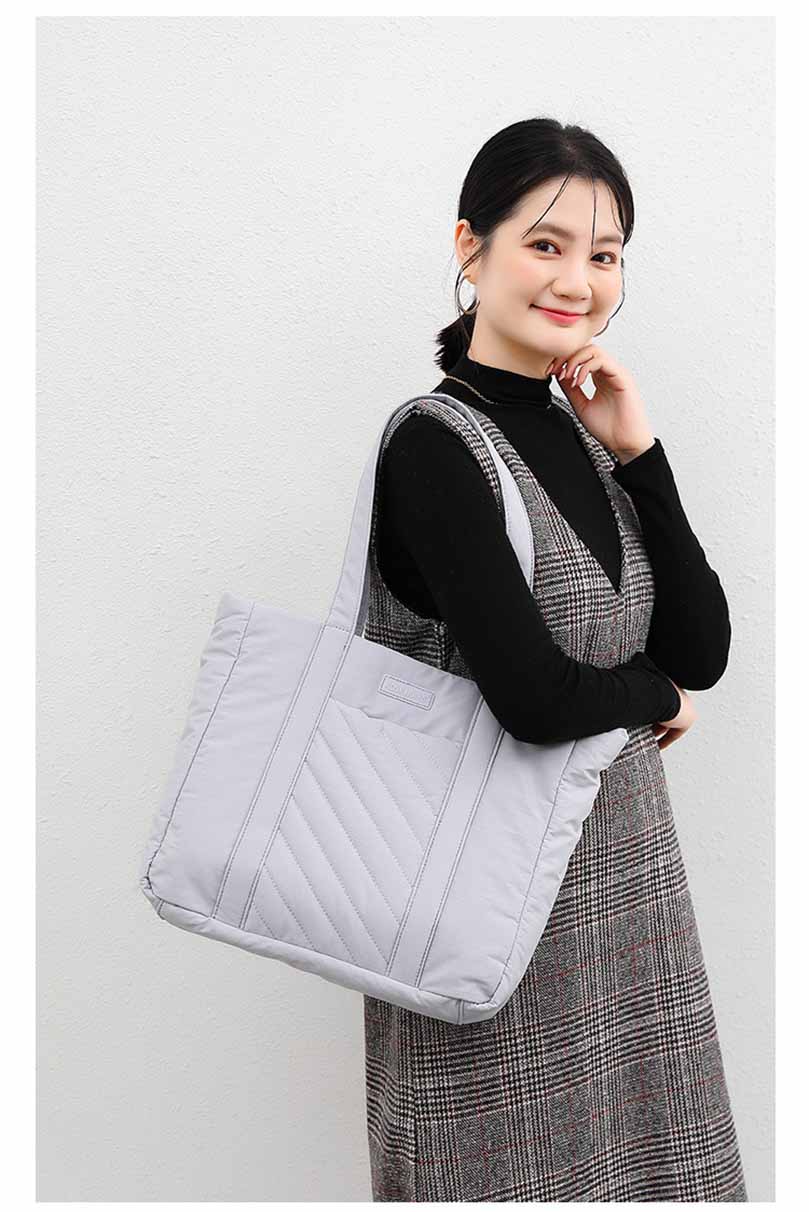高見え ショルダー ママバッグ ナイロン トートバッグ おしゃれ 軽量