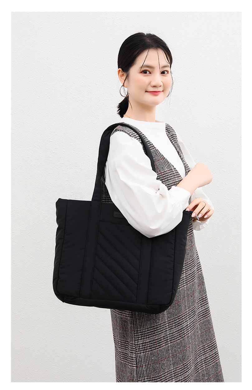 高見え ショルダー ママバッグ ナイロン トートバッグ おしゃれ 軽量