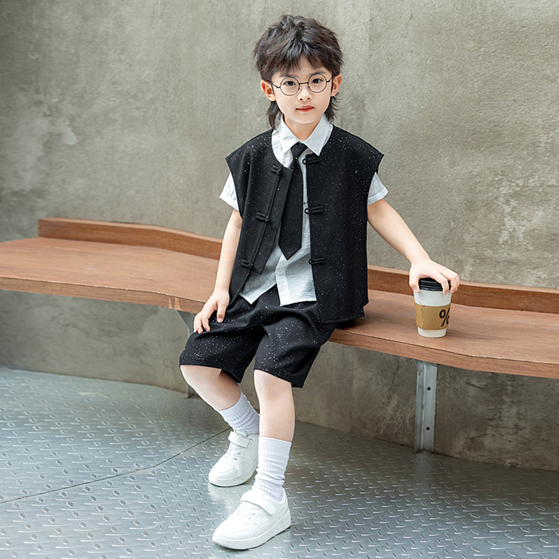 子供スーツ4点セットフォーマル中国風 スーツキッズ男の子 ベスト発表