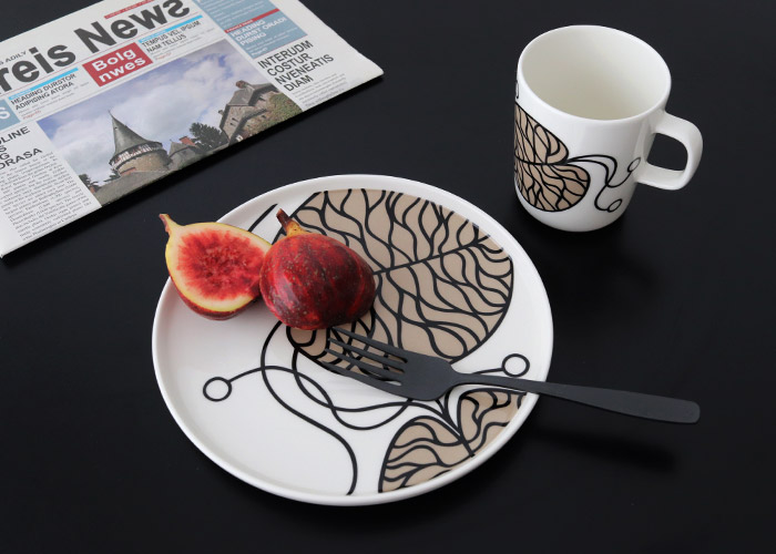 marimekko マリメッコ　Bottna プレート　セットベージュ×ホワイト Amazon.co.jp: [マリメッコ] ボットナ プレート 20cm ベージュ