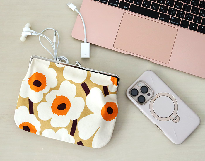 marimekko（マリメッコ） ポーチ がま口 横長大 Mini Unikko ミニ
