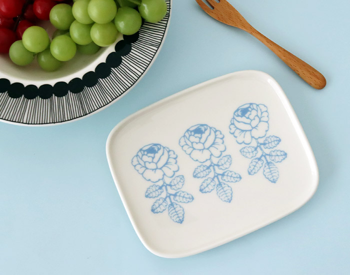 marimekko プレート 皿 マリメッコ Vihkiruusu ヴィヒキルース