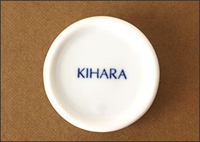 裏にはKIHARAのロゴ。